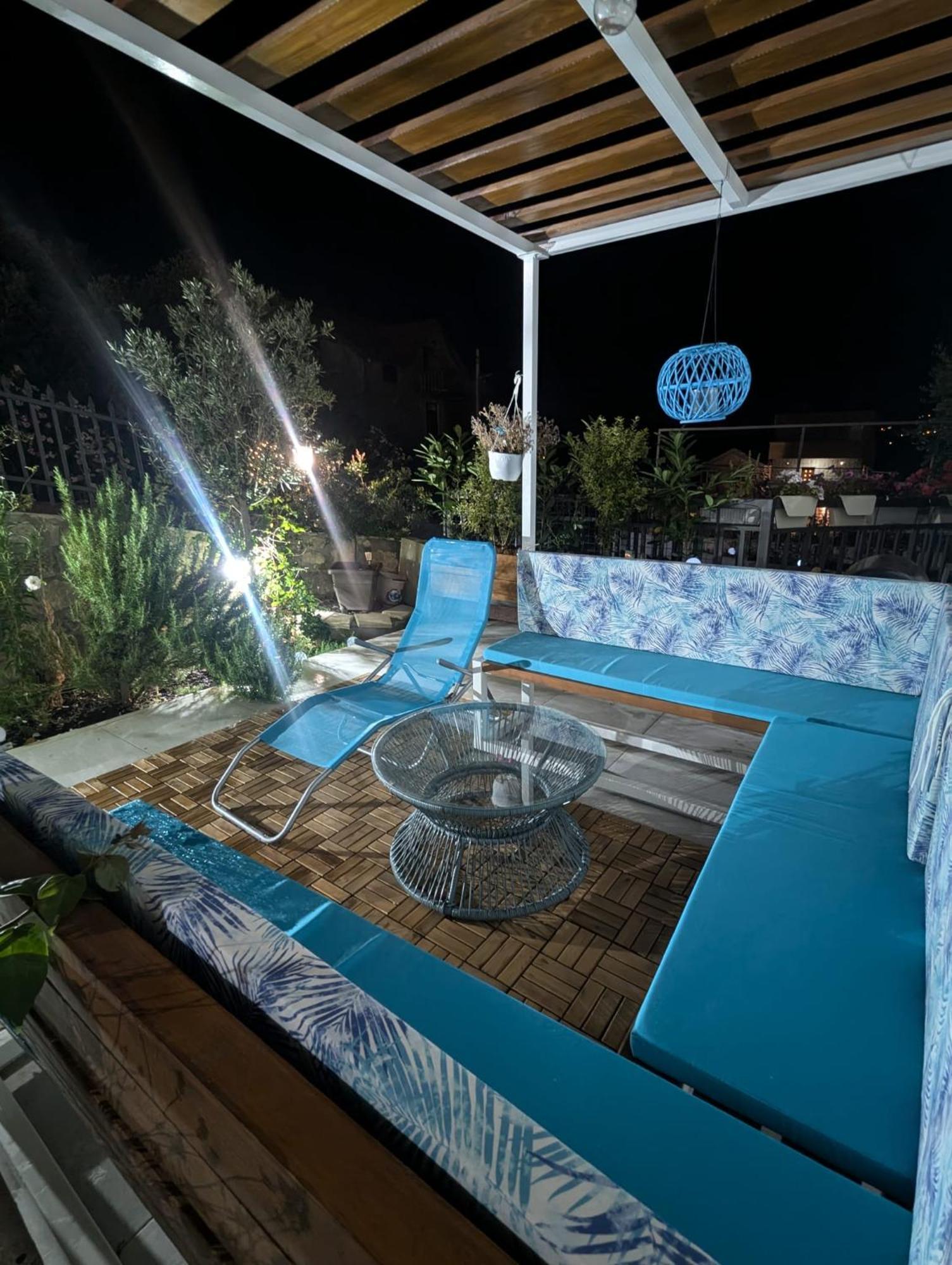 Apartment Azure W Private